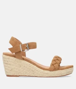 Pretty Brown Wedge Sandals