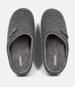 Pretty Grey Loveheart Slippers