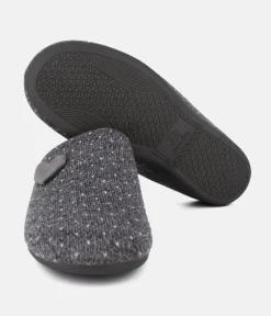 Pretty Grey Loveheart Slippers