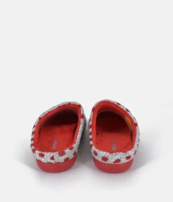 Pretty Grey/Red Dot Slippers