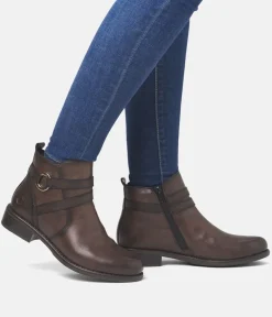 Remonte Classic Brown Leather Ankle Boots