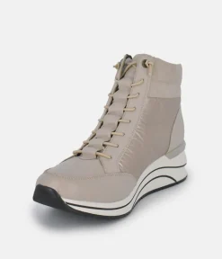 Remonte Dressy Cream Hi-Top Wedge Sneakers