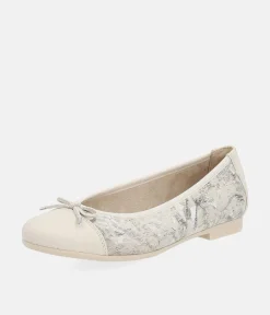 Remonte Stylish Beige Flats