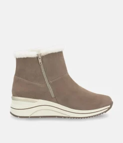 Remonte Stylish Beige Suede Cold Weather Boots