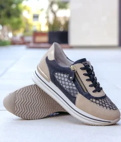 Remonte Super Stylish Black Sporty Sneakers