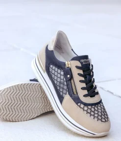 Remonte Super Stylish Black Sporty Sneakers