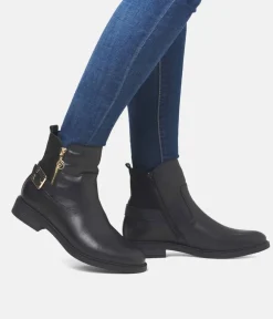 Remonte Versatile Black Leather Ankle Boots
