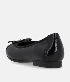 Remonte Versatile Black Round Toe Flats