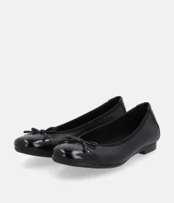Remonte Versatile Black Round Toe Flats