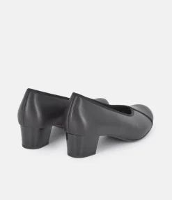 Semler Stylish Black Patent Court Shoes