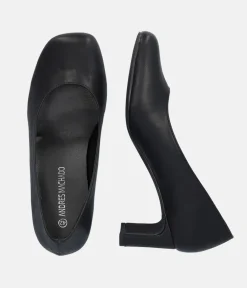 Stylish Black Faux Leather Midi Heels