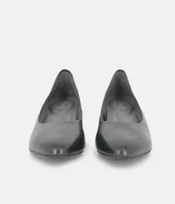 Tamaris Stylish Black Leather Block Heels