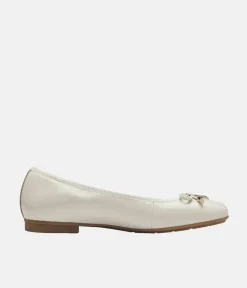 Tamaris Stylish Cream Patent Ballet Flats