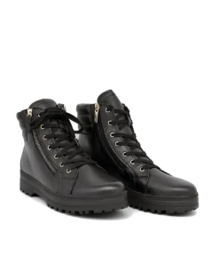 Tamaris Versatile Black Leather Ankle Bootie