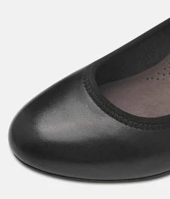 Tamaris Versatile Black Leather Wide Fit Court Shoes