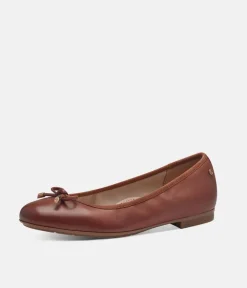 Tamaris Versatile Cognac Leather Ballet Flats