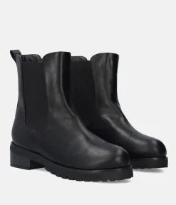 Versatile Black Chelsea Style Ankle Boots