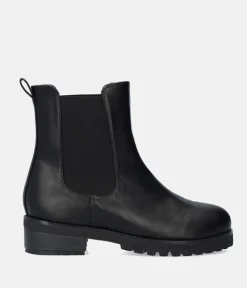 Versatile Black Chelsea Style Ankle Boots