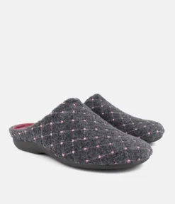 Versatile Grey Pink Slip On Slippers