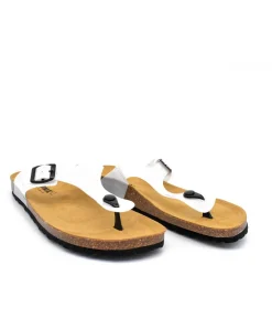 Versatile White Vinyl Thong Sandal