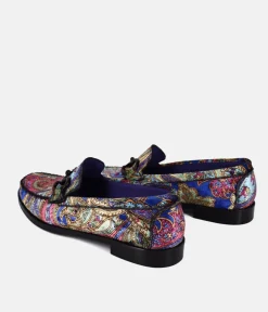 Vittoria Mengoni Gorgeous Oriental Loafers