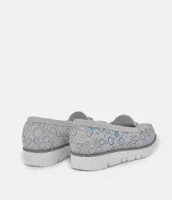 Vittoria Mengoni Gorgeous Grey Circle Loafers