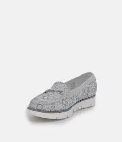 Vittoria Mengoni Gorgeous Grey Circle Loafers