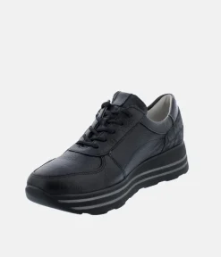 Waldlaufer Sporty Black Sneakers