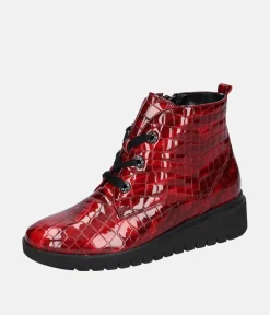 Waldlaufer Stylish Red Wedge Ankle Boot