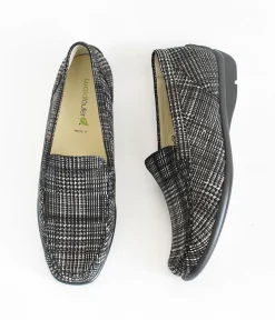 Waldlaufer Stylish Slip on Loafers